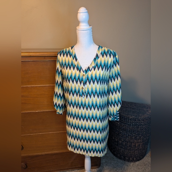 Riley + James Blouse Chevron Black Teal Gray Yellow Blouse - Picture 2 of 12